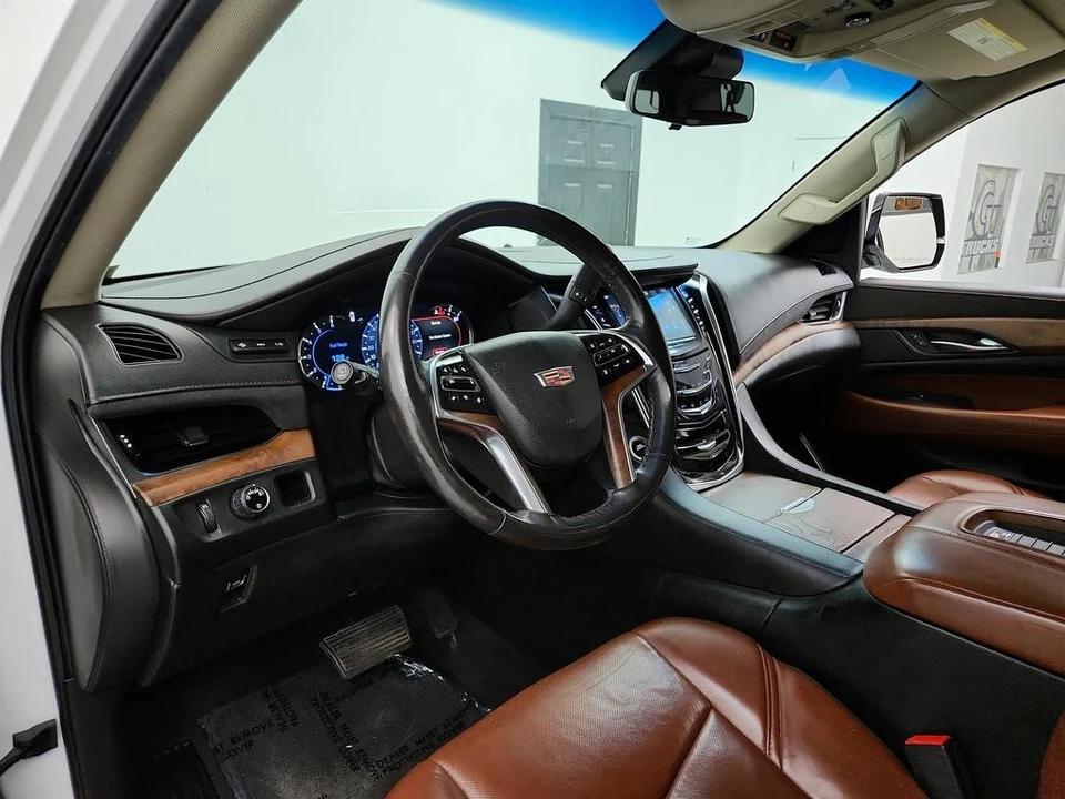 2018 Cadillac Escalade 4th Gen - Image 13 of 21