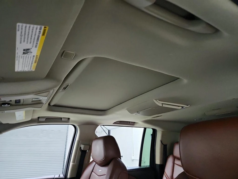 2018 Cadillac Escalade 4th Gen - Image 15 of 21