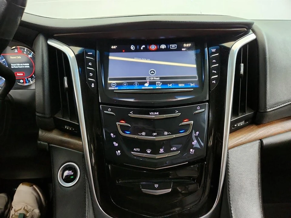2018 Cadillac Escalade 4th Gen - Image 21 of 21