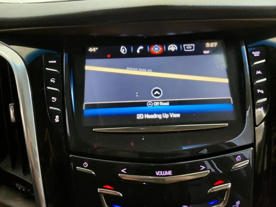 2018 Cadillac Escalade 4th Gen - Image 19 of 21