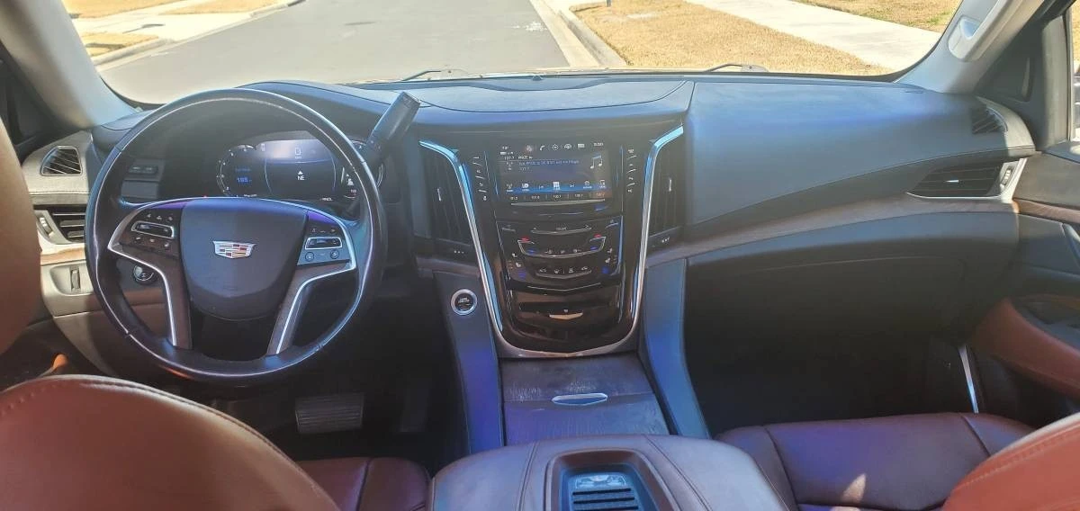 2018 Cadillac Escalade 4th Gen - Image 7 of 21