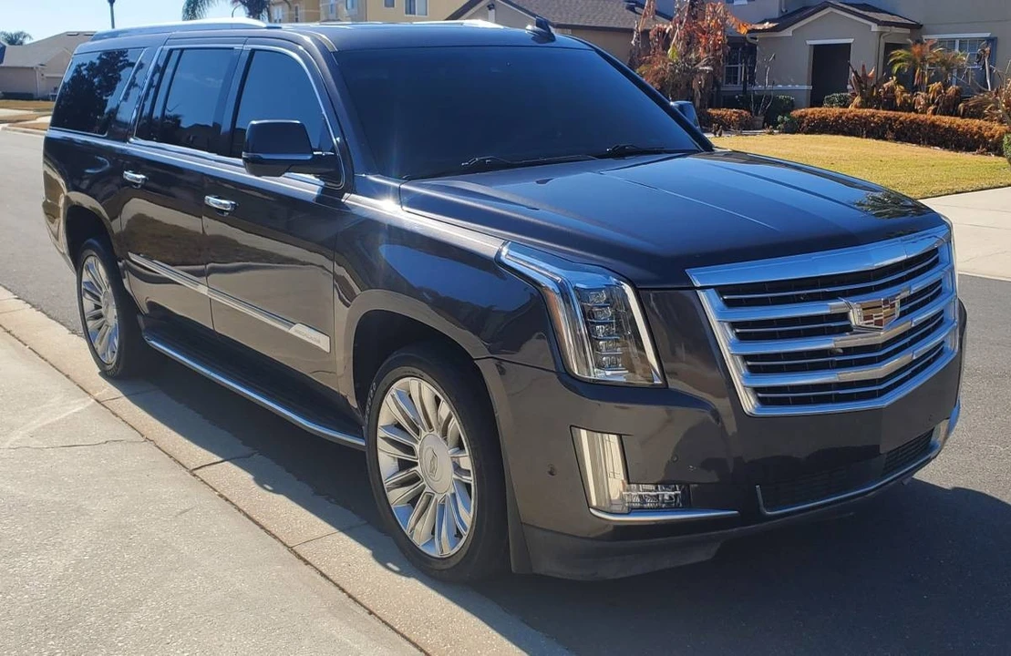 2018 Cadillac Escalade 4th Gen - Image 3 of 21