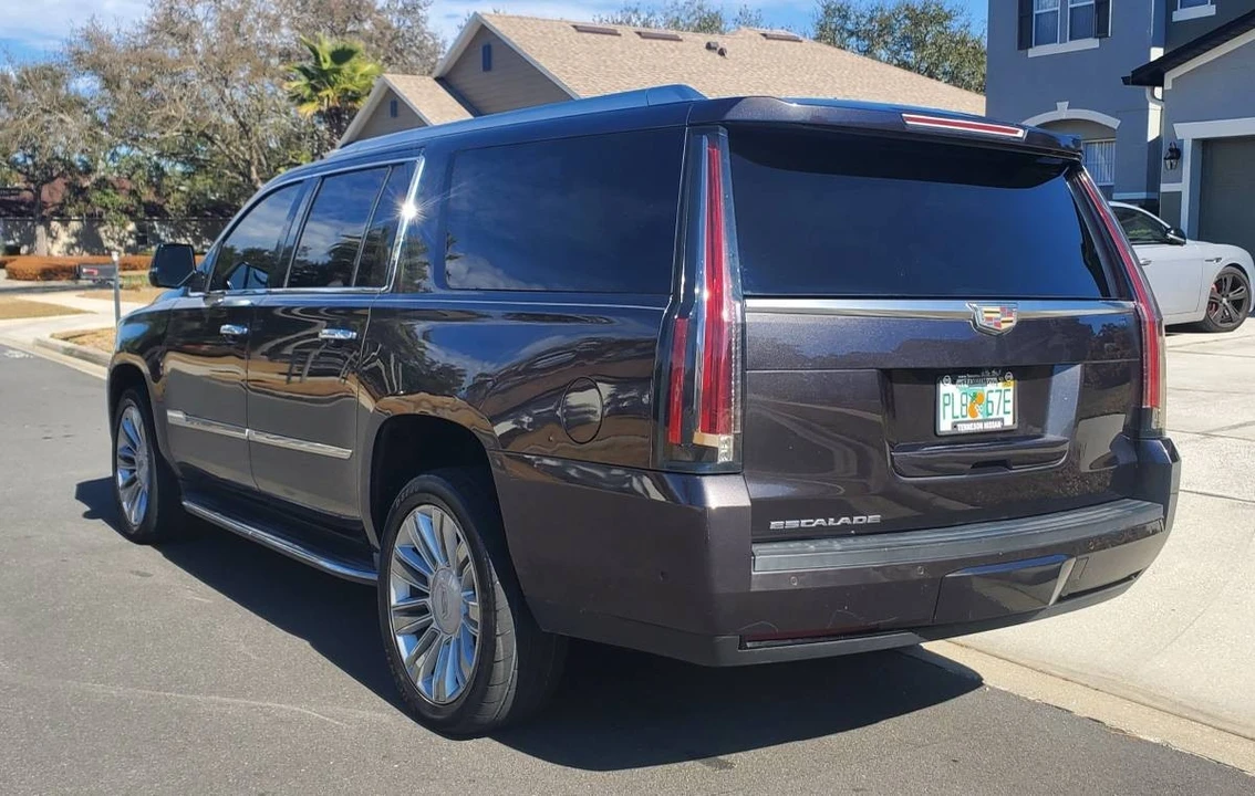 2018 Cadillac Escalade 4th Gen - Image 6 of 21