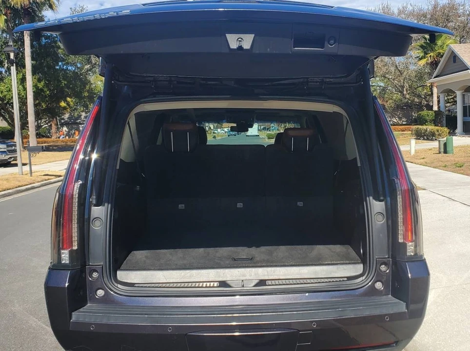 2018 Cadillac Escalade 4th Gen - Image 21 of 21