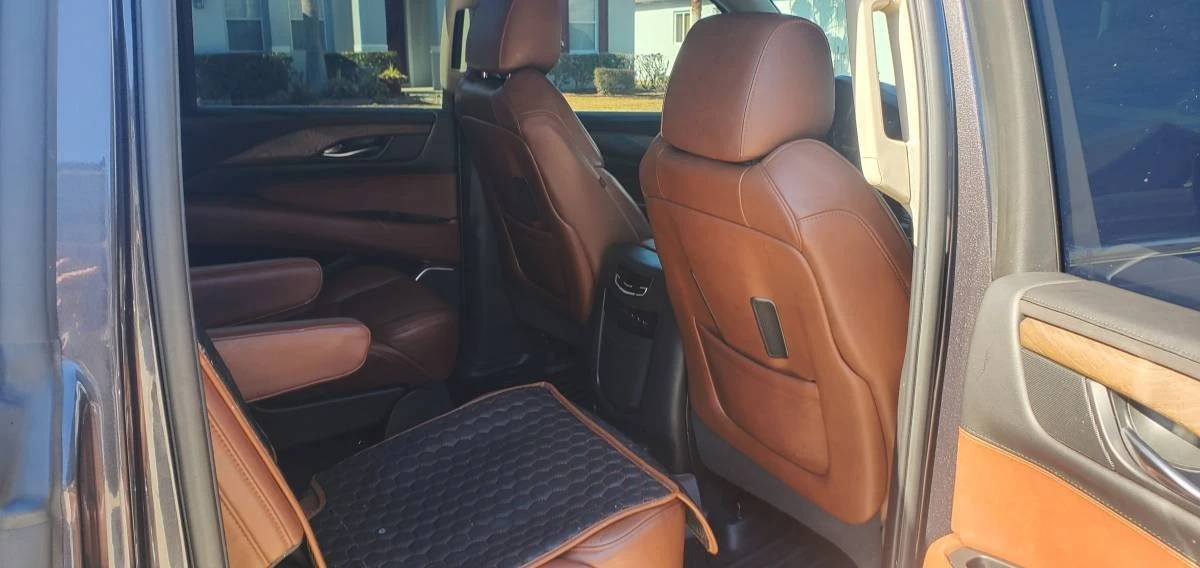 2018 Cadillac Escalade 4th Gen - Image 15 of 21