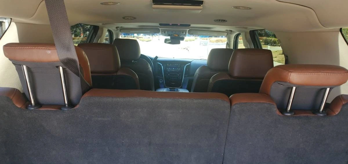 2018 Cadillac Escalade 4th Gen - Image 19 of 21