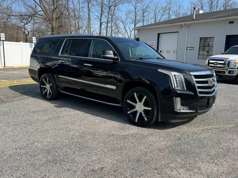 2018 Cadillac Escalade 4th Gen - Image 7 of 12