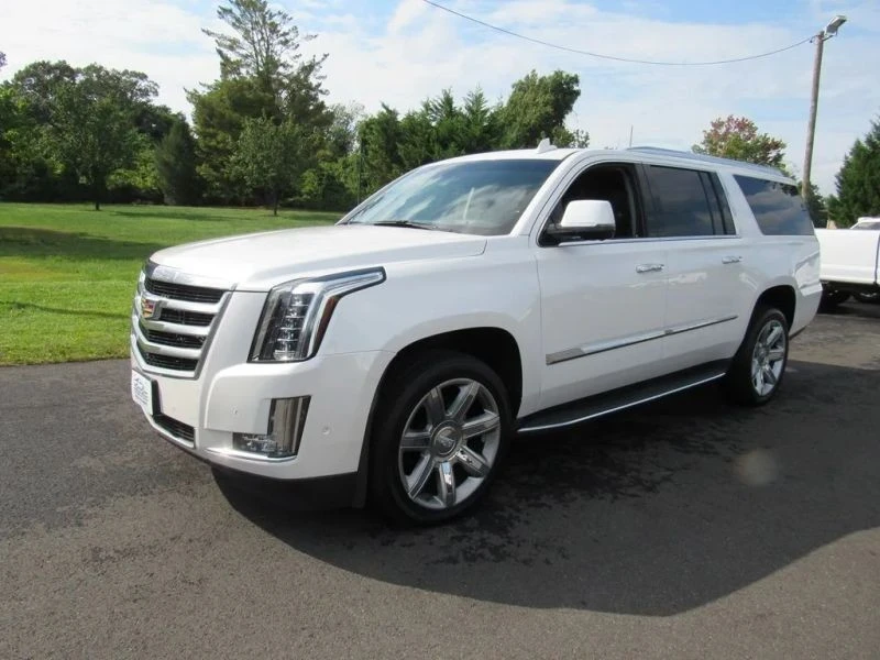 2018 Cadillac Escalade 4th Gen - Image 2 of 12