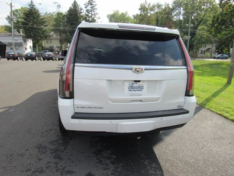 2018 Cadillac Escalade 4th Gen - Image 7 of 12