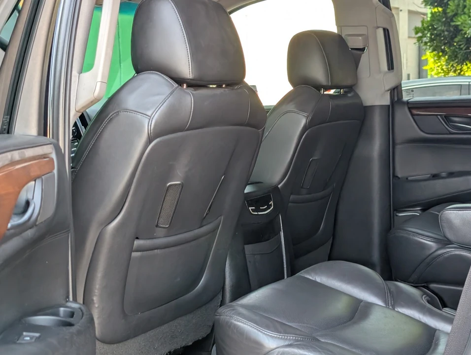 2018 Cadillac Escalade 4th Gen - Image 7 of 12