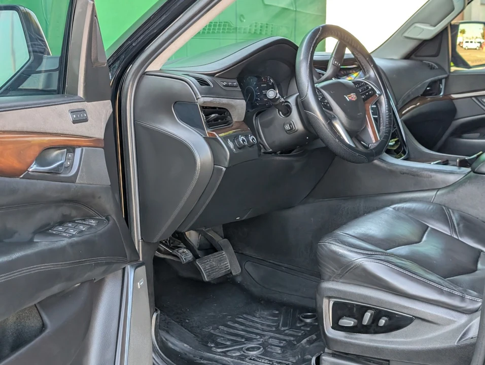 2018 Cadillac Escalade 4th Gen - Image 8 of 12