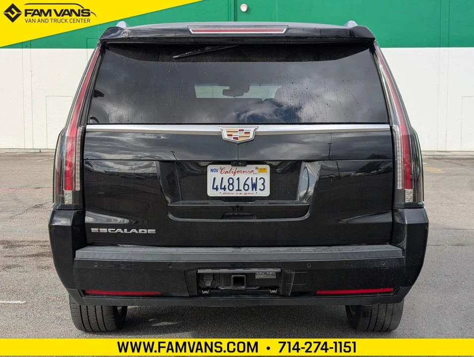 2018 Cadillac Escalade 4th Gen - Image 7 of 12