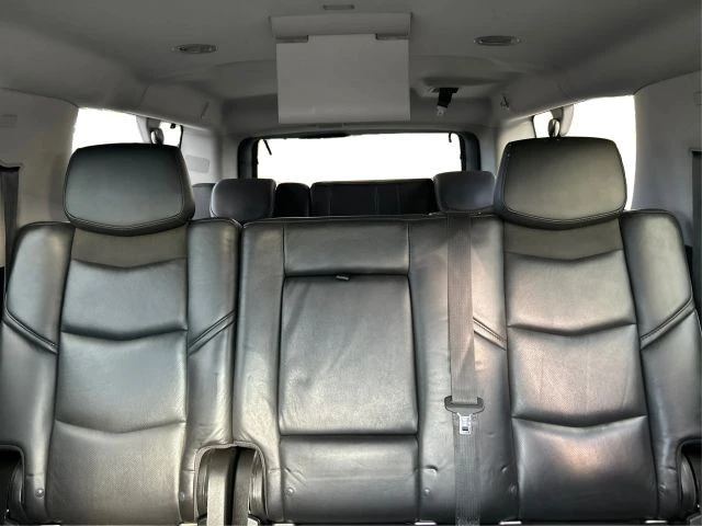 2018 Cadillac Escalade 4th Gen - Image 15 of 21