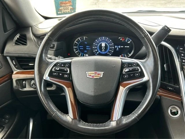 2018 Cadillac Escalade 4th Gen - Image 17 of 21