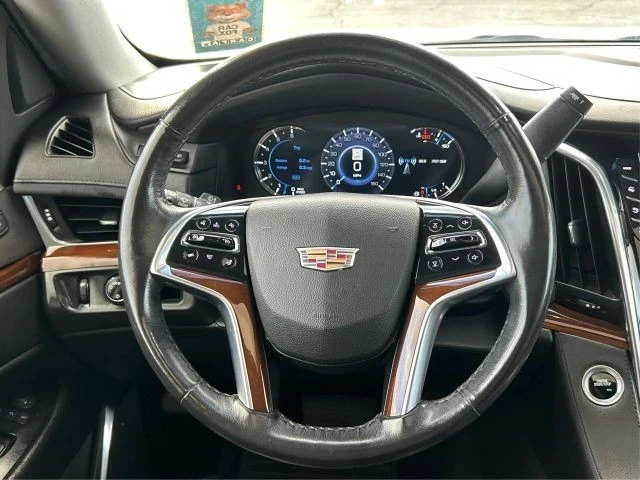 2018 Cadillac Escalade 4th Gen - Image 17 of 21