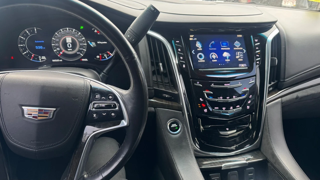 2018 Cadillac Escalade 4th Gen - Image 2 of 12