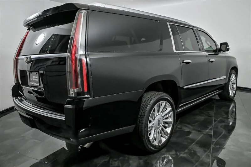 2018 Cadillac Escalade 4th Gen - Image 9 of 21