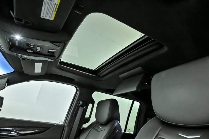 2018 Cadillac Escalade 4th Gen - Image 20 of 21
