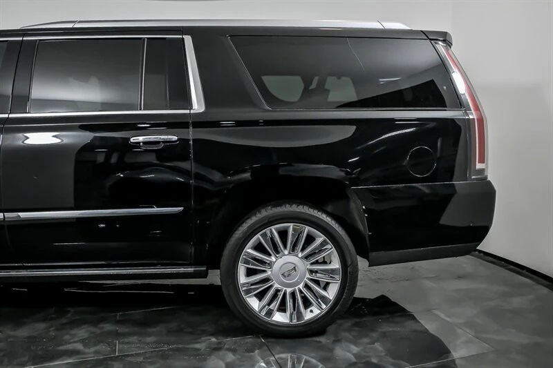 2018 Cadillac Escalade 4th Gen - Image 7 of 21