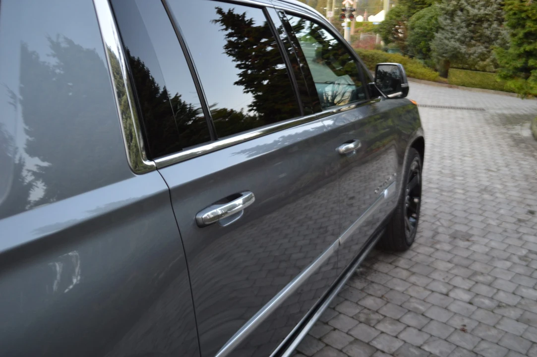 2018 Cadillac Escalade 4th Gen - Image 18 of 31