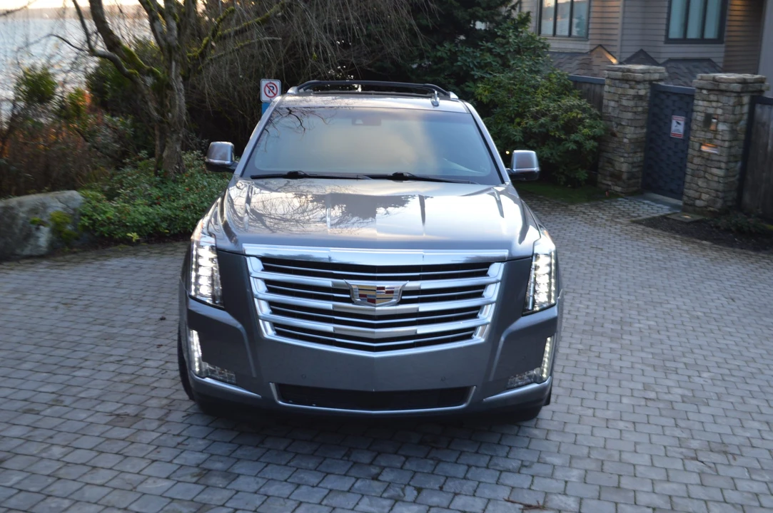 2018 Cadillac Escalade 4th Gen - Image 7 of 31