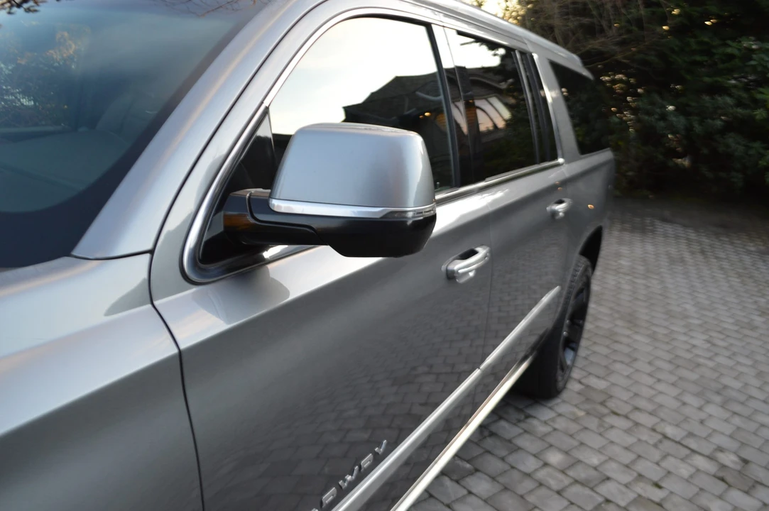 2018 Cadillac Escalade 4th Gen - Image 10 of 31