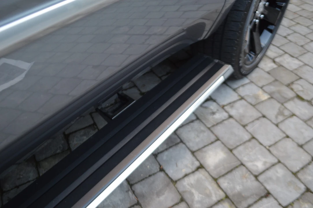 2018 Cadillac Escalade 4th Gen - Image 13 of 31