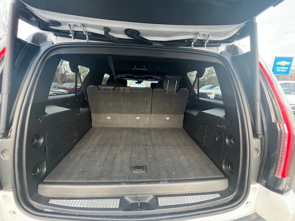 2018 Cadillac Escalade 4th Gen - Image 12 of 21