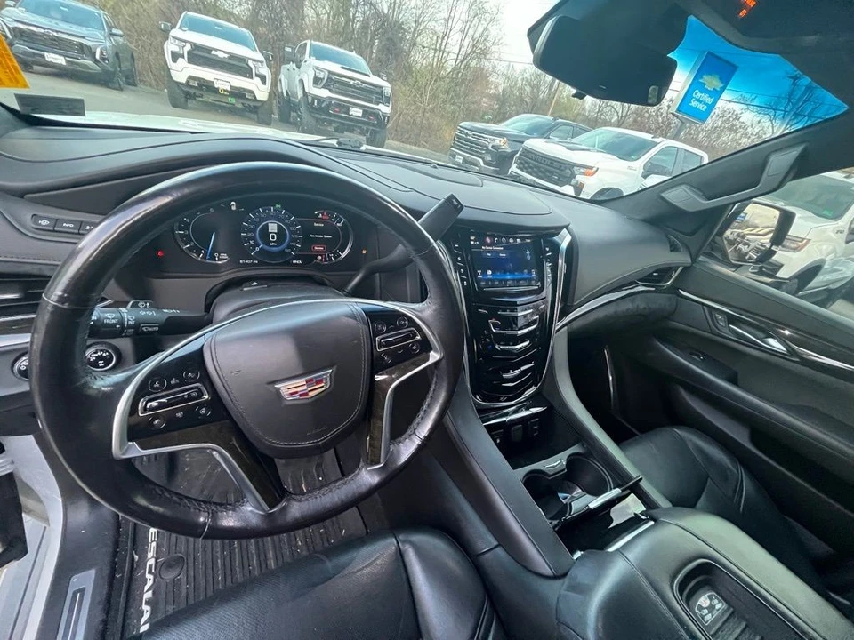 2018 Cadillac Escalade 4th Gen - Image 10 of 21