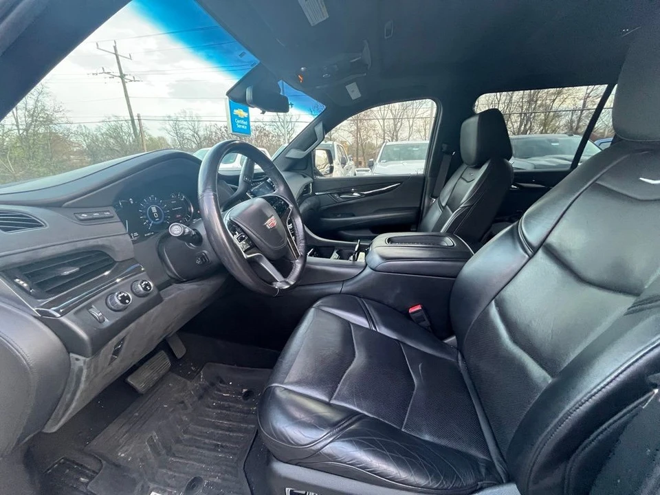 2018 Cadillac Escalade 4th Gen - Image 9 of 21