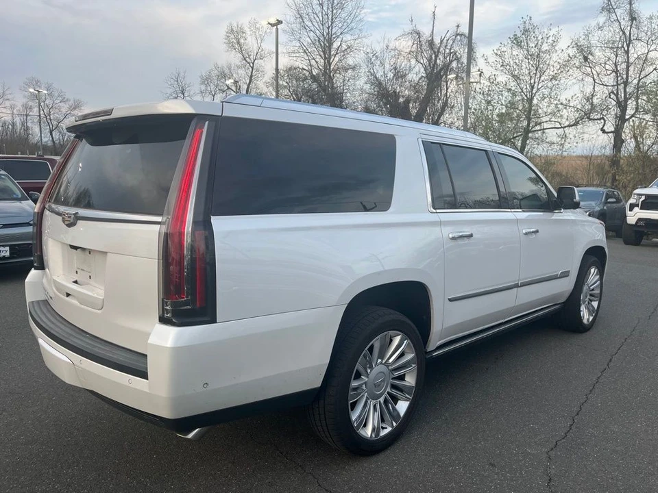 2018 Cadillac Escalade 4th Gen - Image 5 of 21