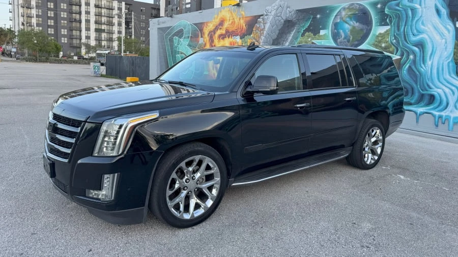 2018 Cadillac Escalade 4th Gen - Image 14 of 31