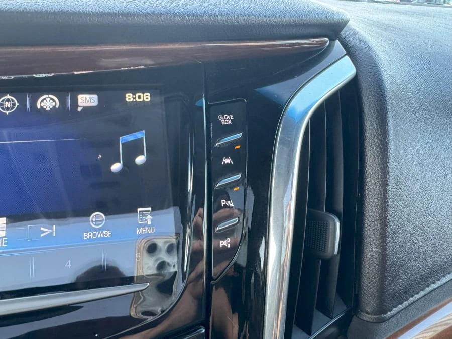2018 Cadillac Escalade 4th Gen - Image 26 of 31