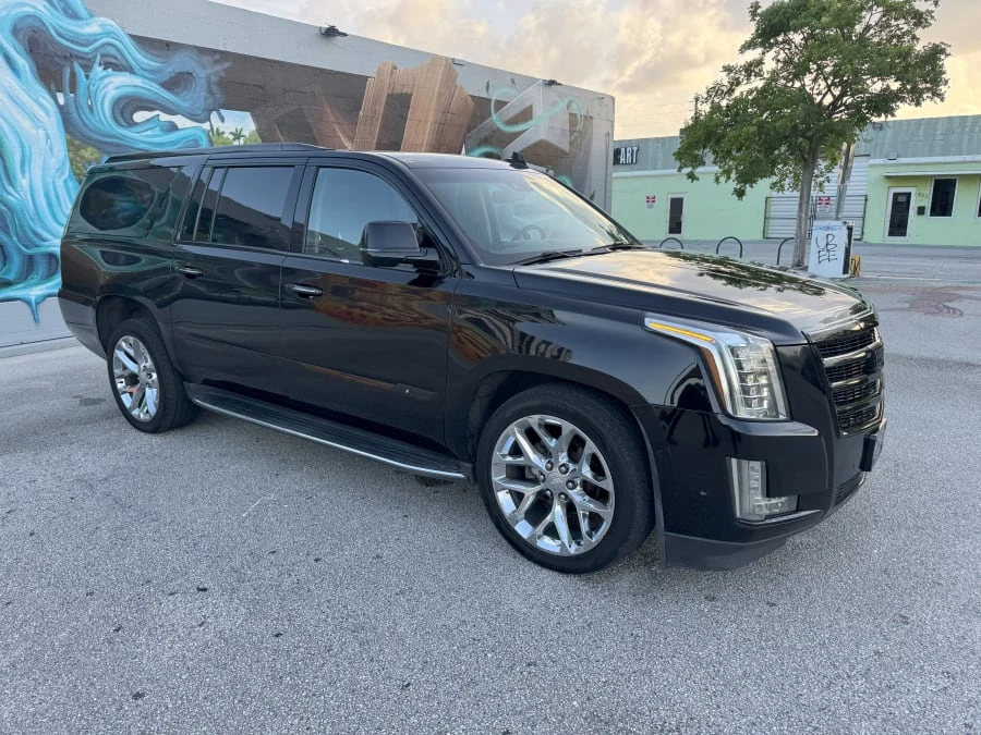 2018 Cadillac Escalade 4th Gen - Image 16 of 31