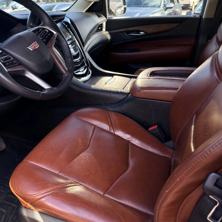 2018 Cadillac Escalade 4th Gen - Image 11 of 12
