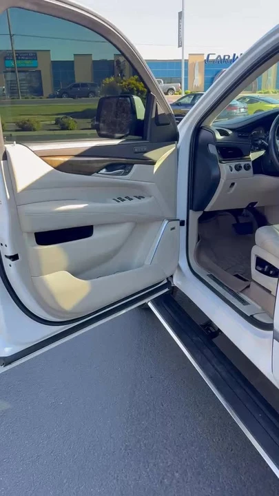 2018 Cadillac Escalade 4th Gen - Image 21 of 21