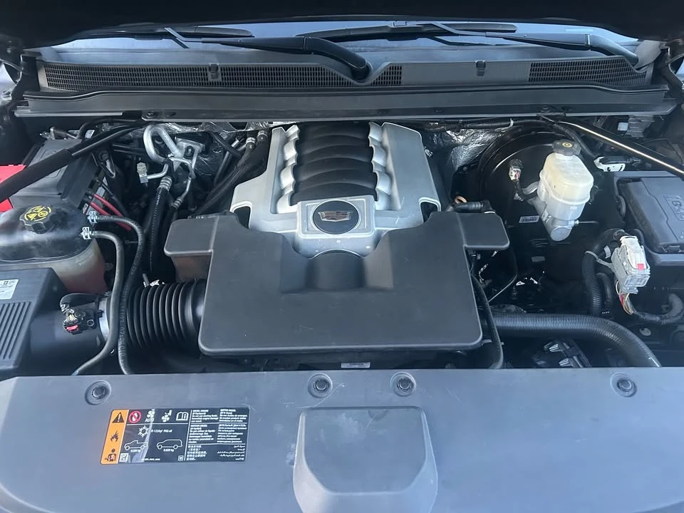 2018 Cadillac Escalade 4th Gen - Image 18 of 21