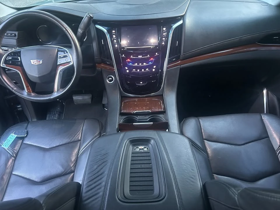 2018 Cadillac Escalade 4th Gen - Image 11 of 21