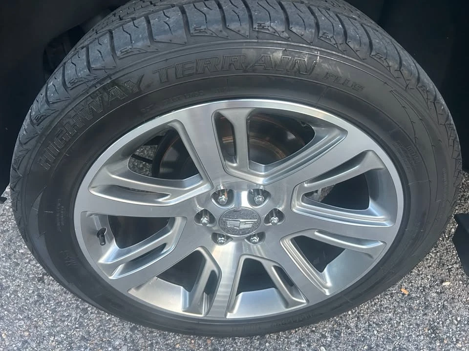 2018 Cadillac Escalade 4th Gen - Image 16 of 21