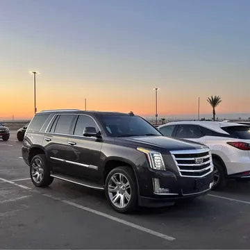2018 Cadillac Escalade Luxury