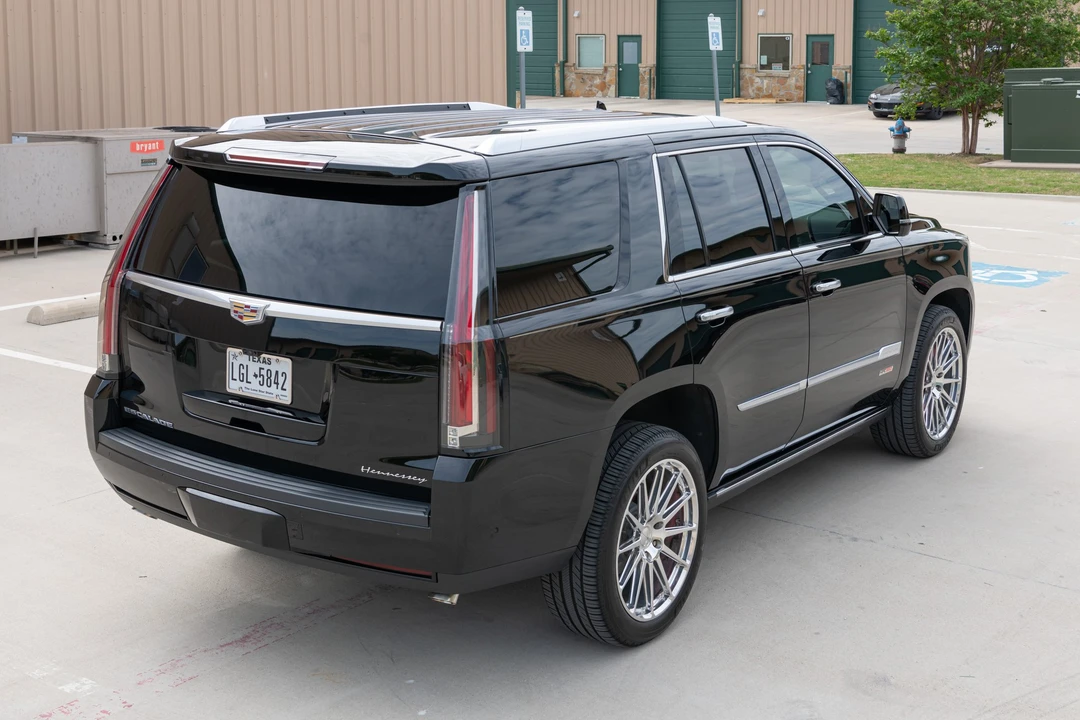 2018 Cadillac Escalade 4th Gen - Image 10 of 31