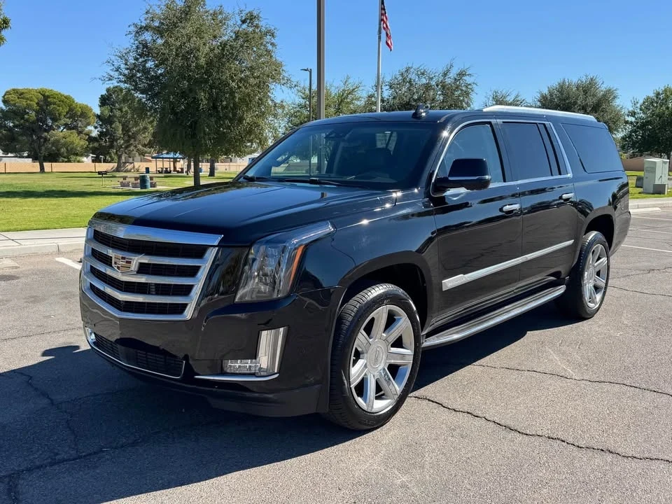 2018 Cadillac Escalade 4th Gen - Image 4 of 15