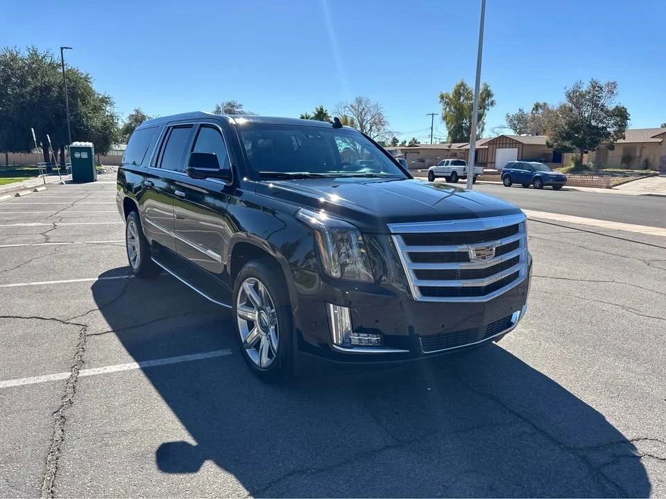2018 Cadillac Escalade 4th Gen - Image 3 of 15