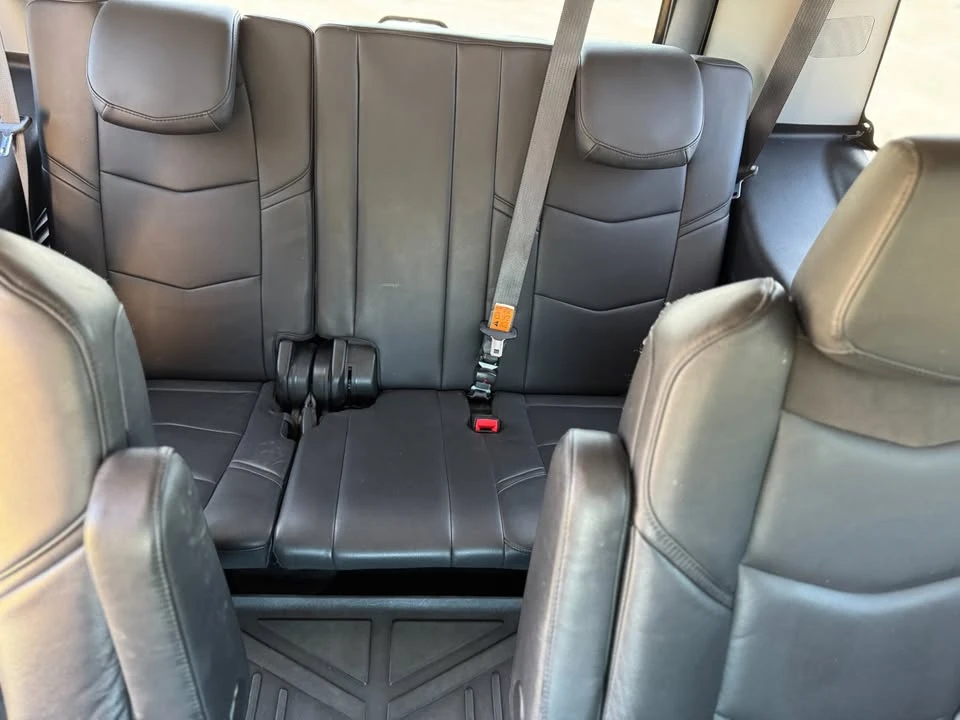 2018 Cadillac Escalade 4th Gen - Image 19 of 20
