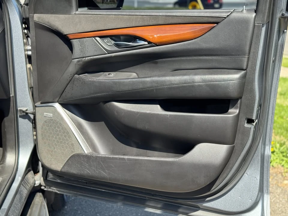 2018 Cadillac Escalade 4th Gen - Image 14 of 20