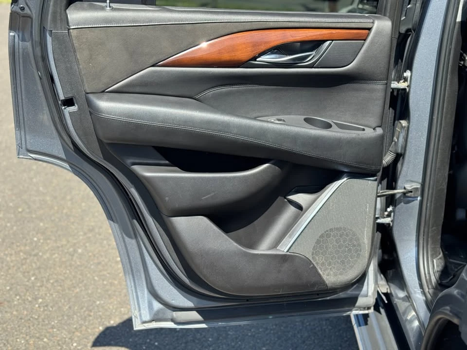 2018 Cadillac Escalade 4th Gen - Image 15 of 20