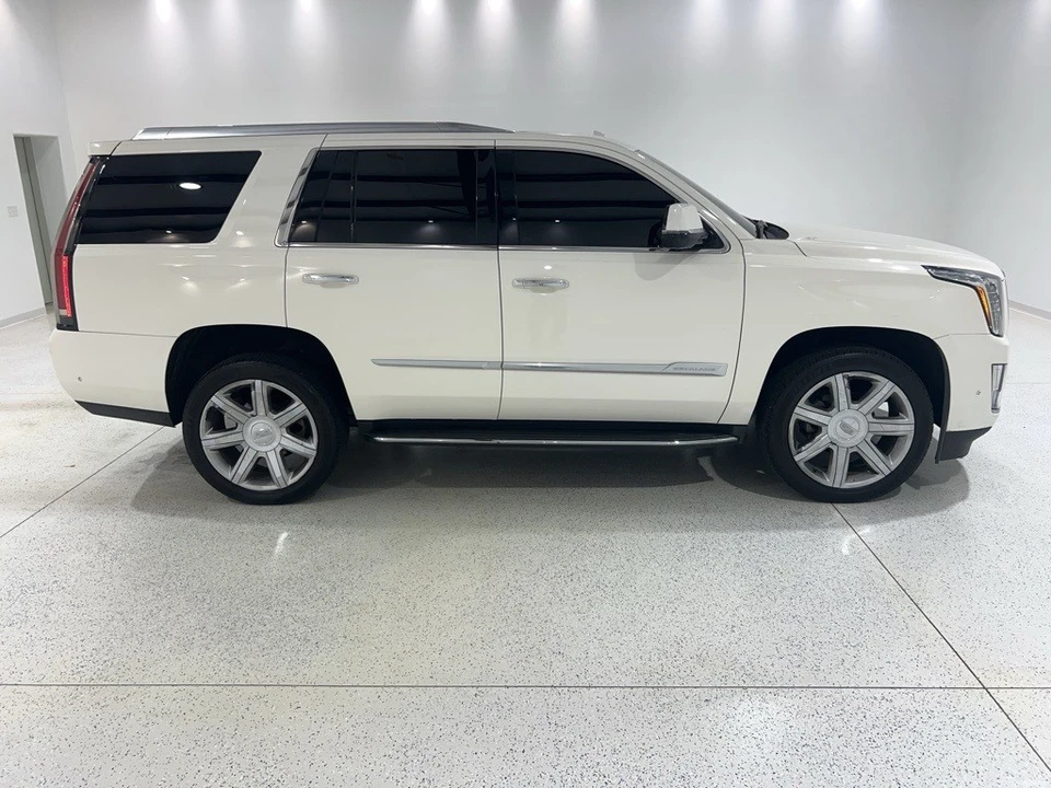 2018 Cadillac Escalade 4th Gen - Image 6 of 12
