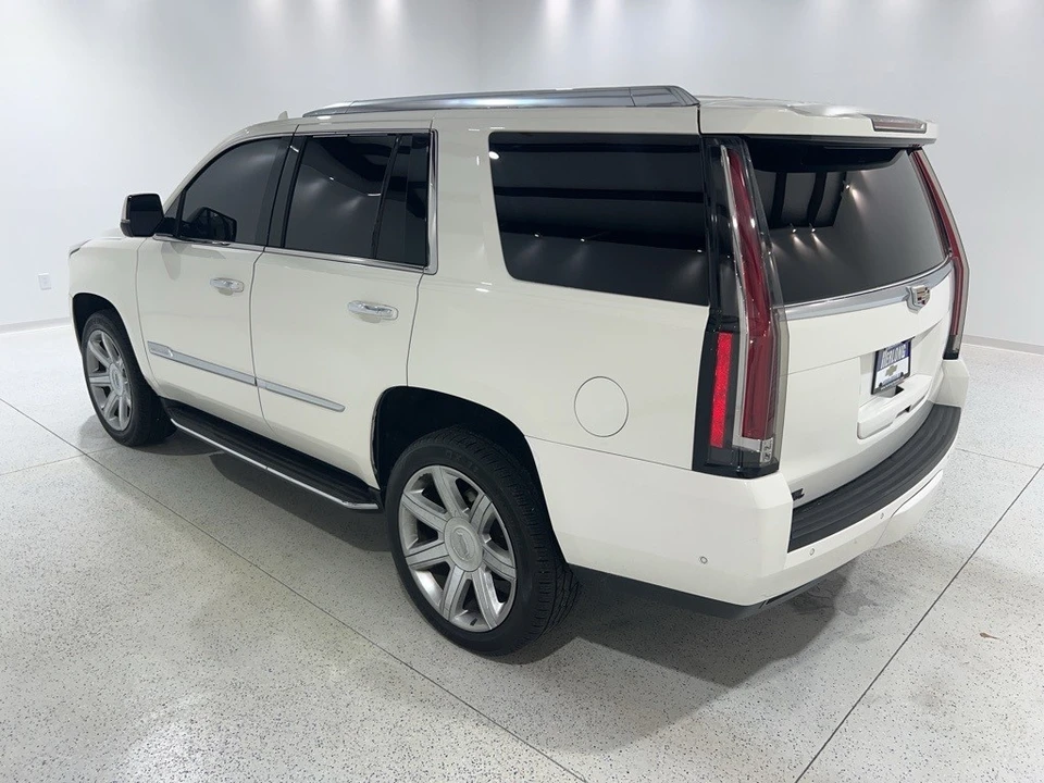 2018 Cadillac Escalade 4th Gen - Image 3 of 12