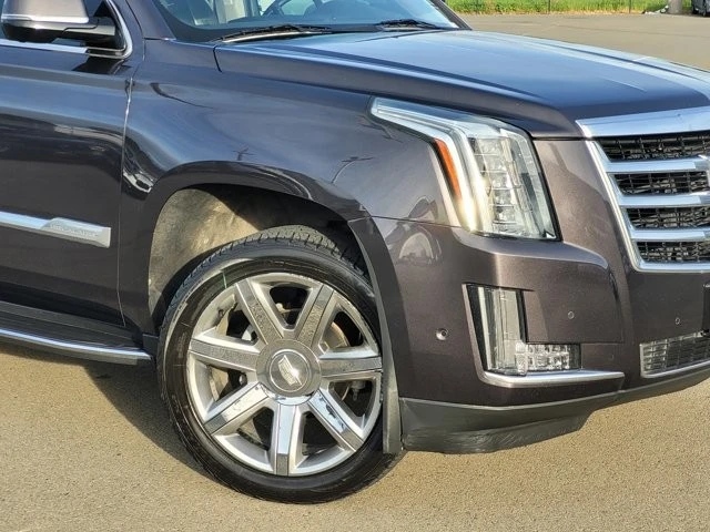 2018 Cadillac Escalade 4th Gen - Image 3 of 12