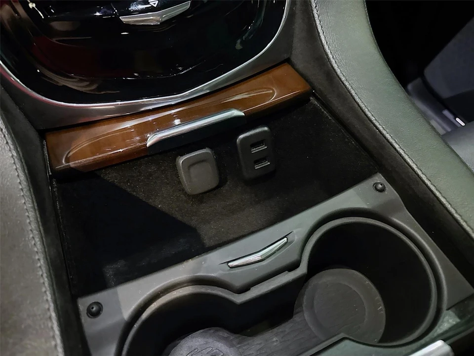 2018 Cadillac Escalade 4th Gen - Image 16 of 21